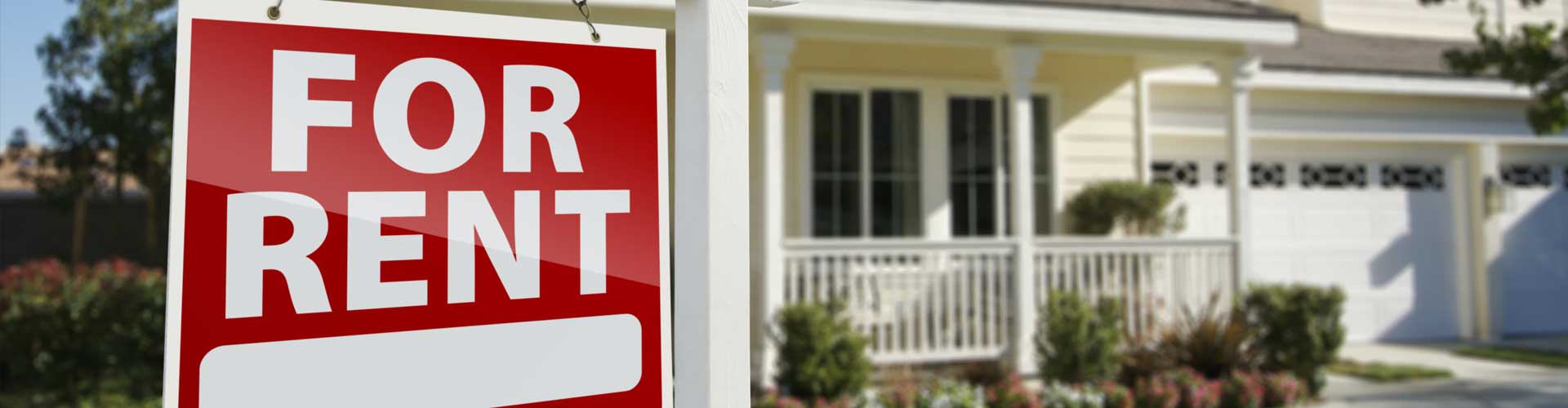 for rent sign by house